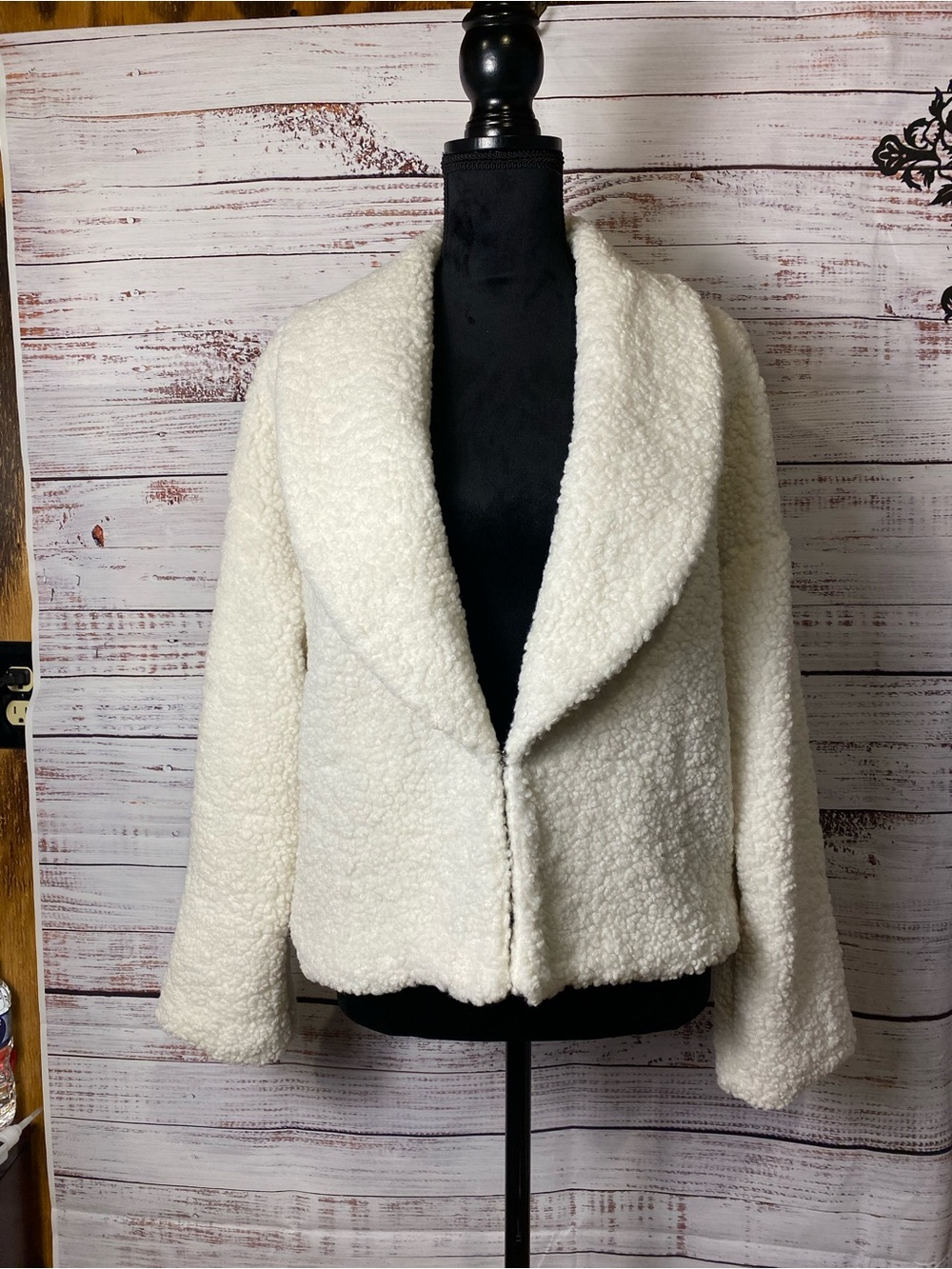 Sugarlips Cream Teddy Jacket with Shawl Collar Sz-M